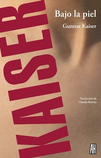 ** BAJO LA PIEL